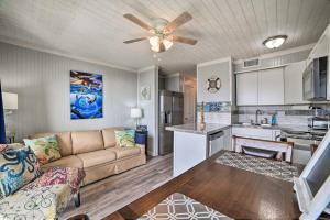 Oceanfront Corpus Christi Escape with Community Pool