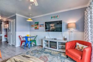 Colorful Coastal Condo Walk to Pier and Beach!