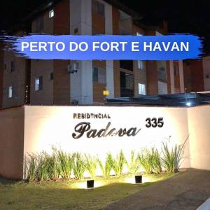 Apartamento TOP CLIMATIZADO em CRICIÚMA-SC - ótimo CUSTO-BENEFÍCIO - Cozinha completa - Cama Box - WiFI - Smart TV - Apps YouTube - NetFlix - Prime Vídeo - Garagem coberta - Portaria Digital 24h - Lugar sossegado e arborizado - Acomoda até 5 pes