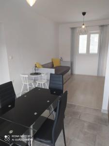 Apartments Mirko&Ana