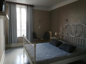 Hotels Hotel du Grand Monarque : photos des chambres