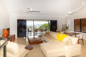 Anchorage Apartments on Hamilton Island by HIHA