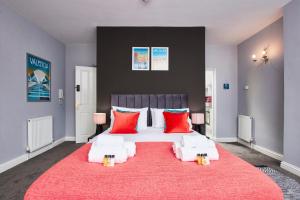 Delven House, Apartment 2 - Self Check-in, Self-Catering Serviced Apartment for East Midlands Airport