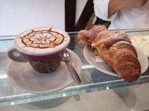 Gloria Vatican Bijou