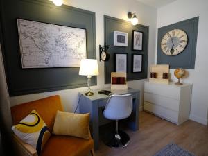 Le Floreal, great quiet appt in very town center