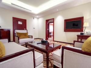 Two-Bedroom Suite room in فندق لوتاز الشاطئ