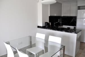 Green 12, 1 dormitorio, Oliva Nova, by Bookindenia