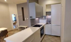 Apartament Zwycięstwa 45