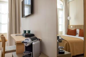 Hotels Hotel Joe M : Chambre Double ou Lits Jumeaux Supérieure avec Balcon