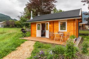 Sundowner Cabin