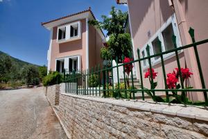 Drimouras Apartments