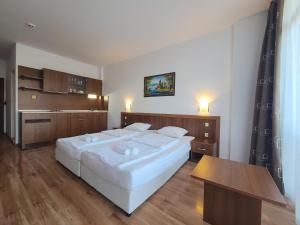 Grenada Aparthotel Black Sea Sunny Beach