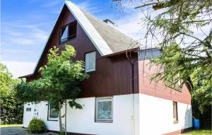 Awesome Apartment In Otterndorf - Osterbruch