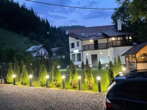 Pensiunea Julian House