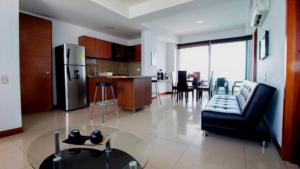 Apartamento con Piscina Vacacional en Bocagrande en Cartagena