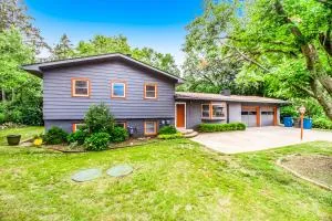 The Sunset House - Michiana Shores