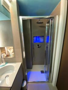 Double Room with Spa Bath -Basement