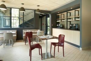 Hotels Campanile Nantes Centre - Saint Jacques : photos des chambres