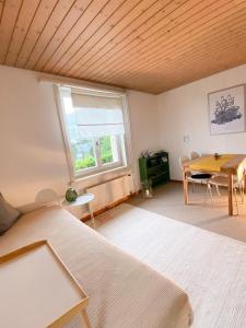 NEB-THUN LODGE`s Appartement 1 Hilterfingen Ringstrasse 6