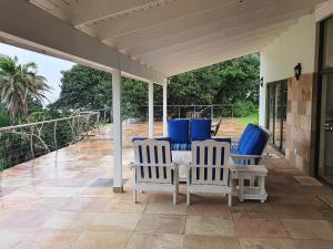 Beautiful Quiet Beach HouseIn Coastal Forest