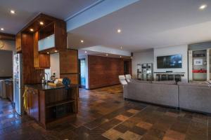 Home in Cape Town-The Homestead