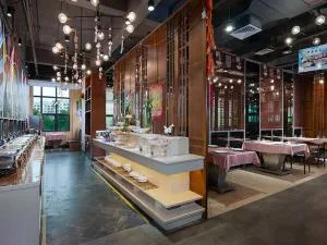 维也纳酒店广东茂名火车站店 - 北基