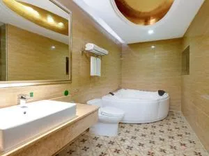 Vienna Hotel Shenzhen Songgang Shajiang Road - Jinjuling