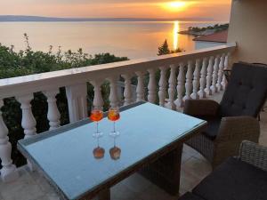 Mamma Mii, Baric Draga Stunning view, 30m to the sea