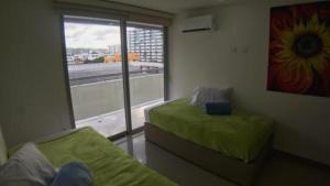 Apartamento con Piscina para Familias en Cielo Mar Cartagena