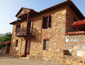 Lithia s Stonehouse. Το πέτρινο στη Λιθιά - Καστοριά