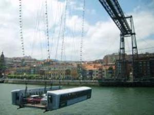 Apart con posibilidad parking con 3 dormitorios y 2 baños para 5 personas