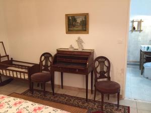 B&B / Chambres d'hotes Le Chateau de BRESSEY & son Orangerie : photos des chambres