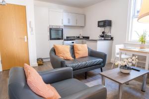 One-Bedroom Apartment room in Westcliffe Apartments