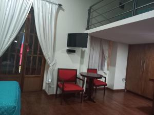 SUITES EN LA TARQUI CUENCA - image 2