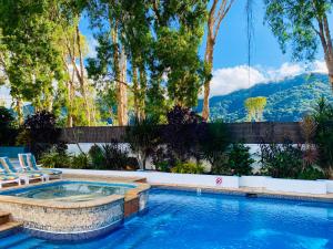 BeachView Apartments at Villa Paradiso