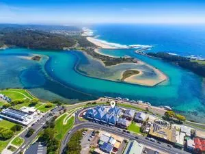 Wharf Apartment Unit 7 - Narooma