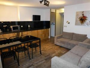 Appartements Appartement Brides-les-Bains, 2 pieces, 6 personnes - FR-1-512-200 : photos des chambres