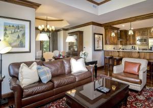 Ritz Carlton Vail #212 Condo