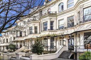 Central Brighton garden studio, close to seafront