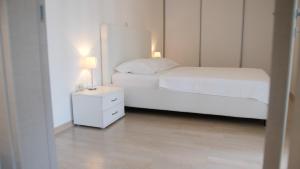 Suite with City View room in Gufo Apart