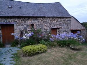 Maisons de vacances Petite maison de campagne : photos des chambres