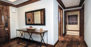 Ritz Carlton Residence #5 Condo