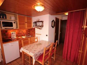 Studio cabine lumineux avec balcon et vue, 4 pers, TV, Wi-Fi, Les Saisies - FR-1-293-142