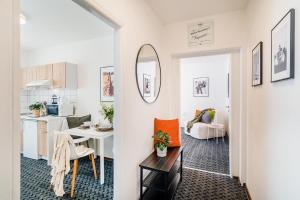 Romantic Apts Prague by Michal&Friends