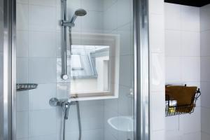 Hotels Hotel Paris La Fayette : photos des chambres