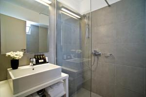 Double Room room in Marathon Beach Resort