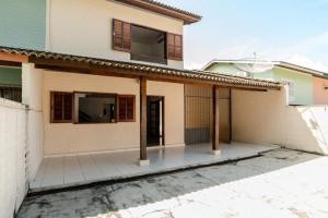 Barê Beach House - Casa de 189m² a 600m da praia
