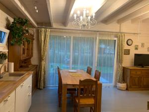 Māja pie Ziedu laivas