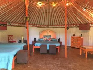 La Dorépontaise YOURTE MONGOLE - Sigalens