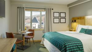 Village View Deluxe King room in The Inn at Bolton Valley
